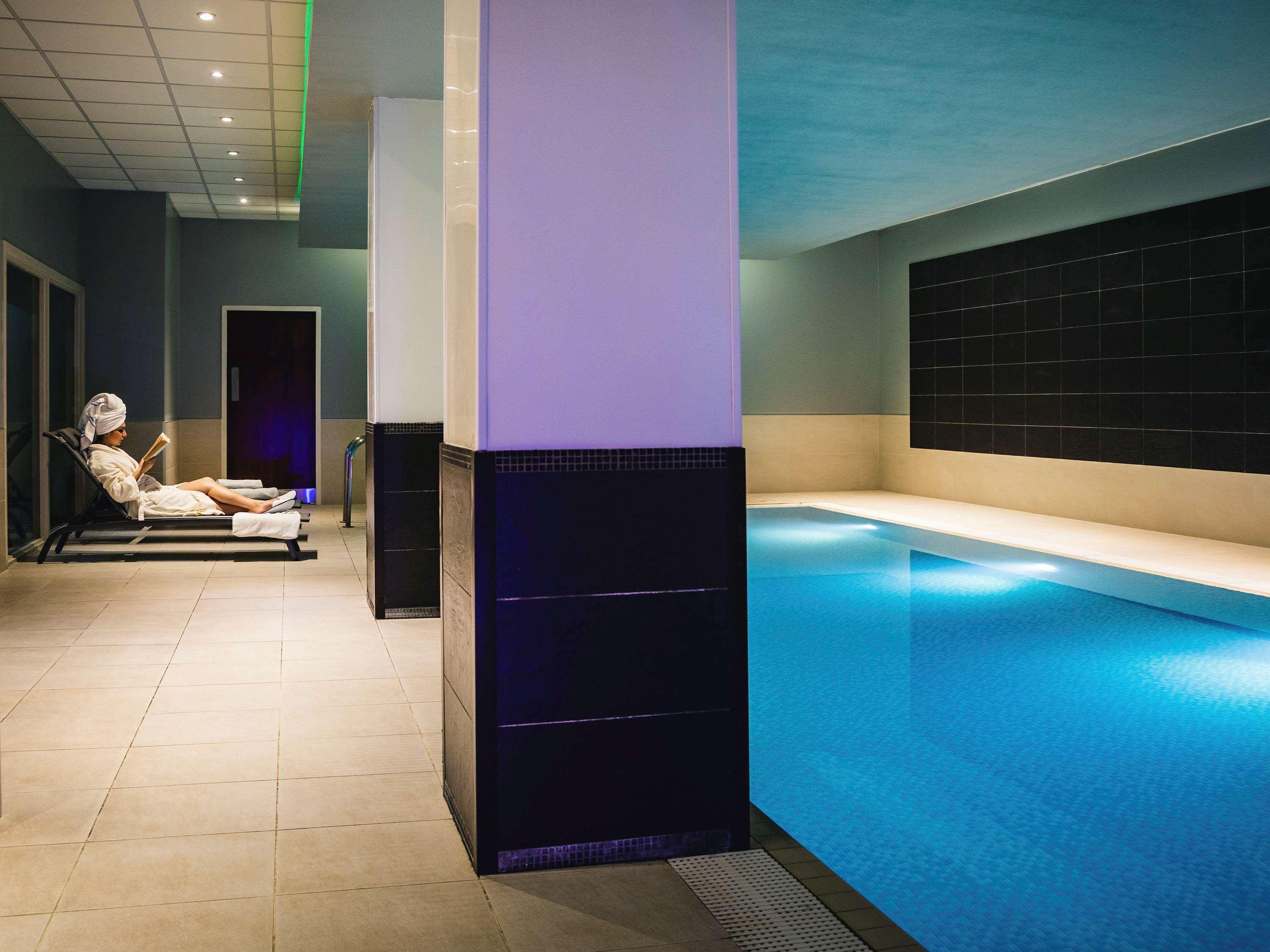 Novotel Reading Centre Екстериор снимка
