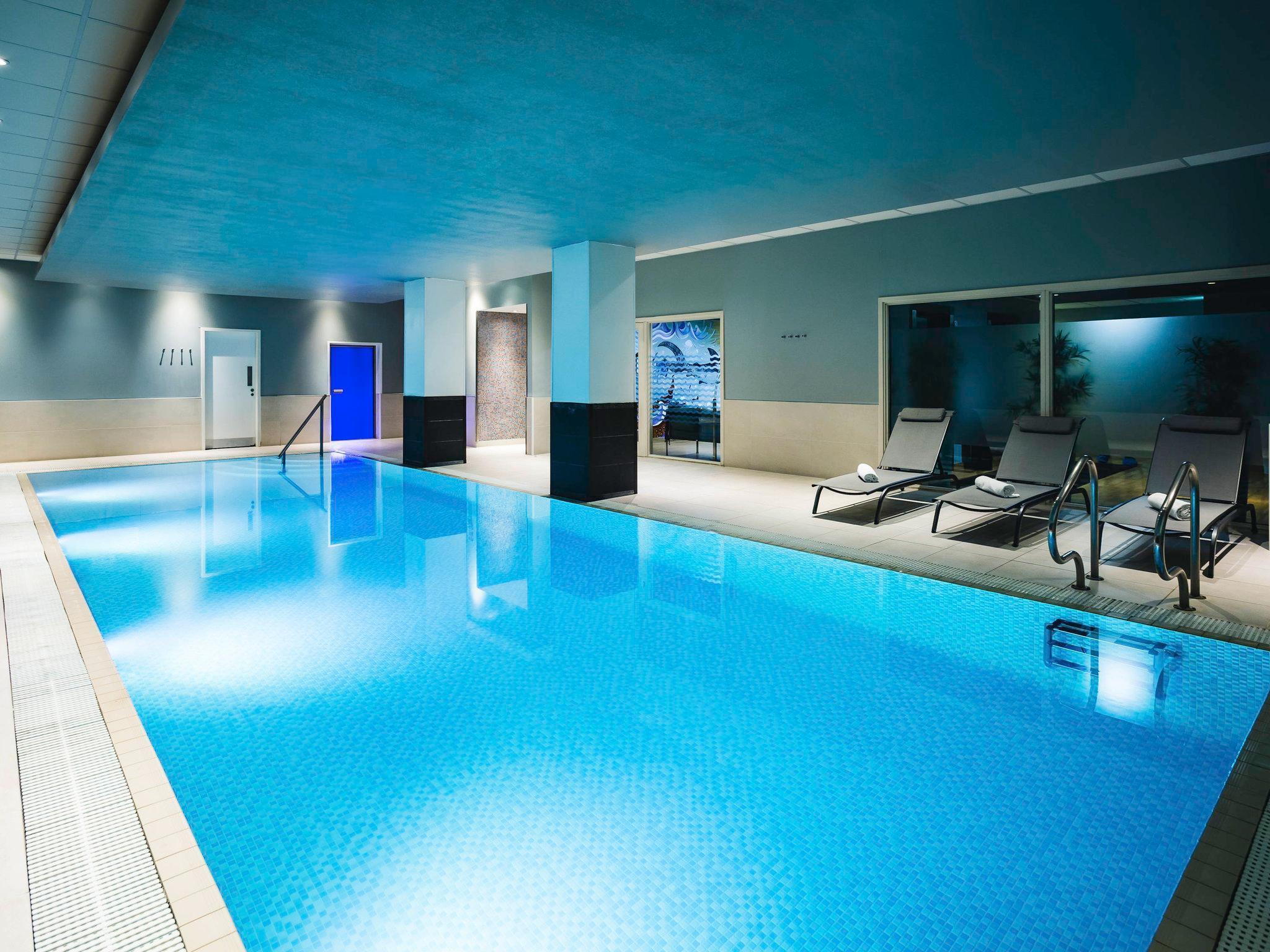 Novotel Reading Centre Екстериор снимка