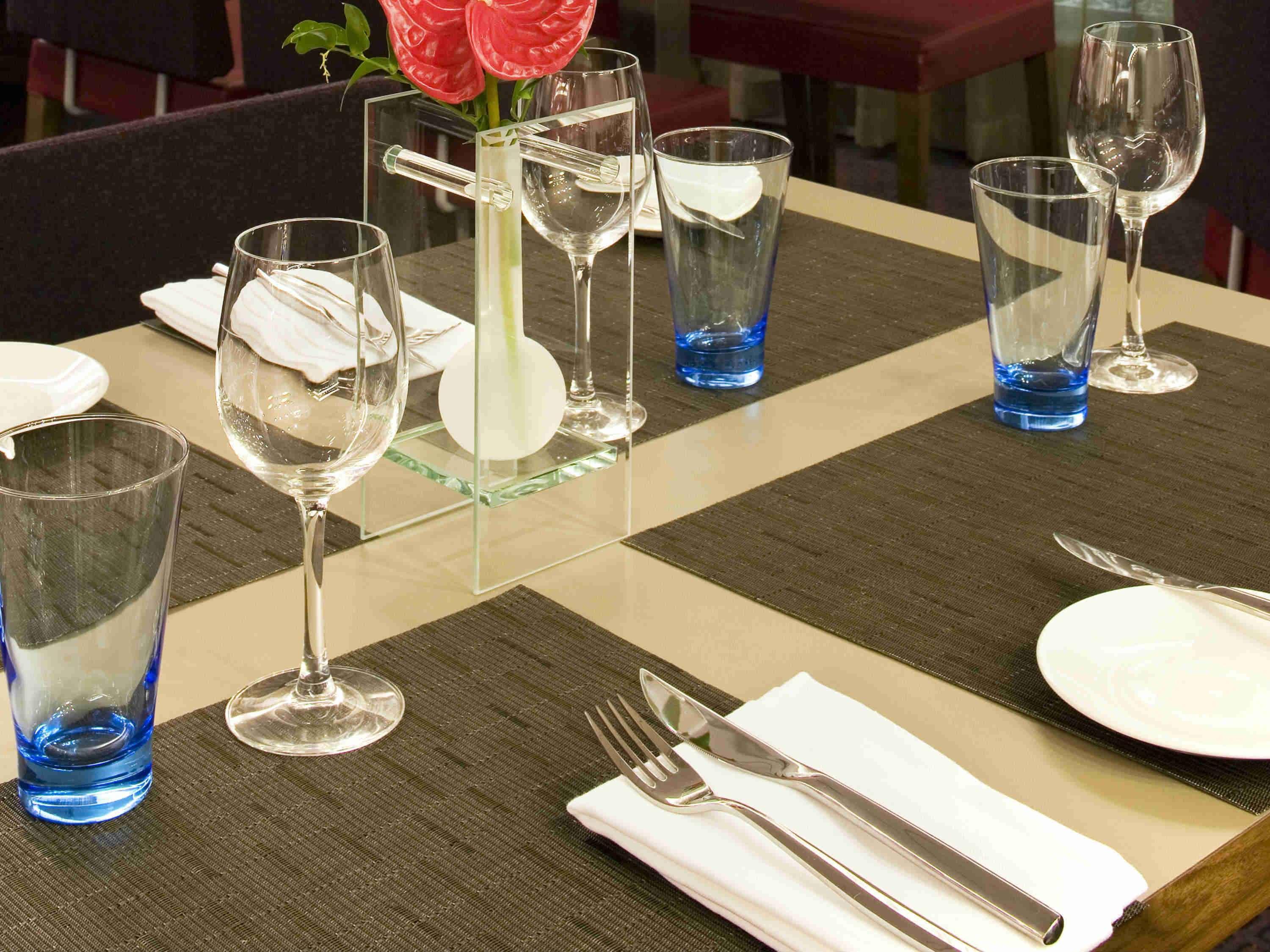 Novotel Reading Centre Екстериор снимка