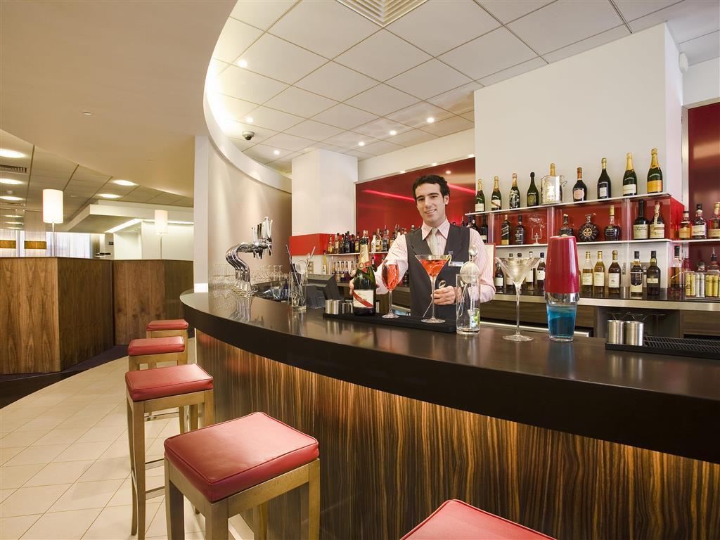 Novotel Reading Centre Екстериор снимка