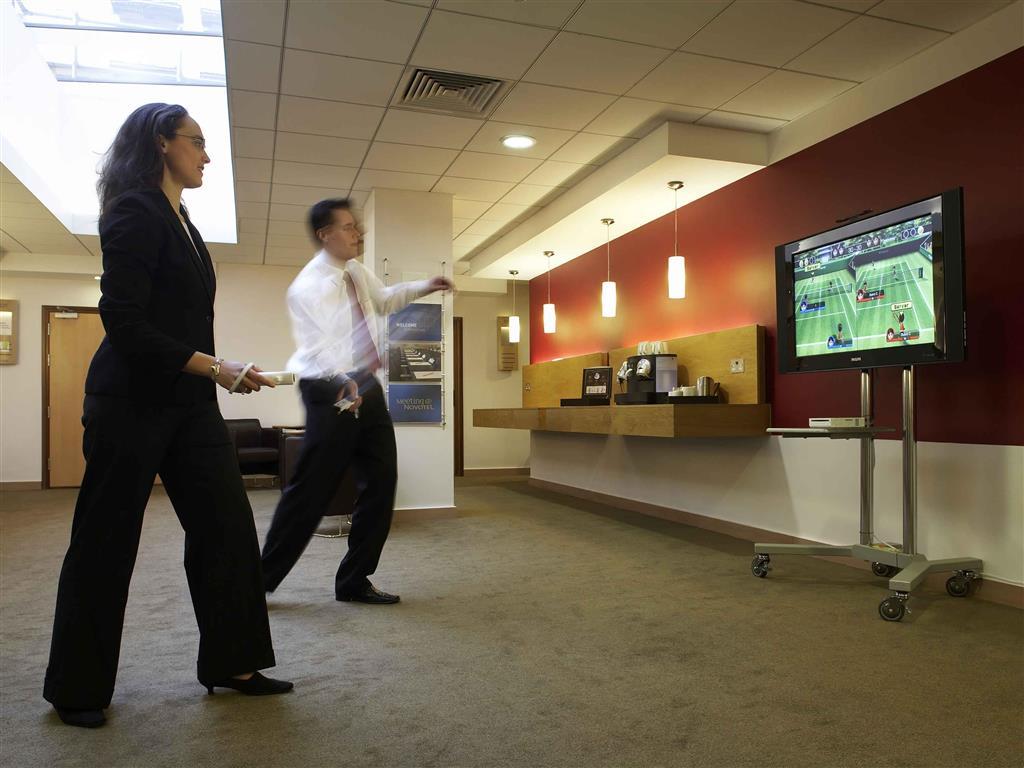 Novotel Reading Centre Екстериор снимка