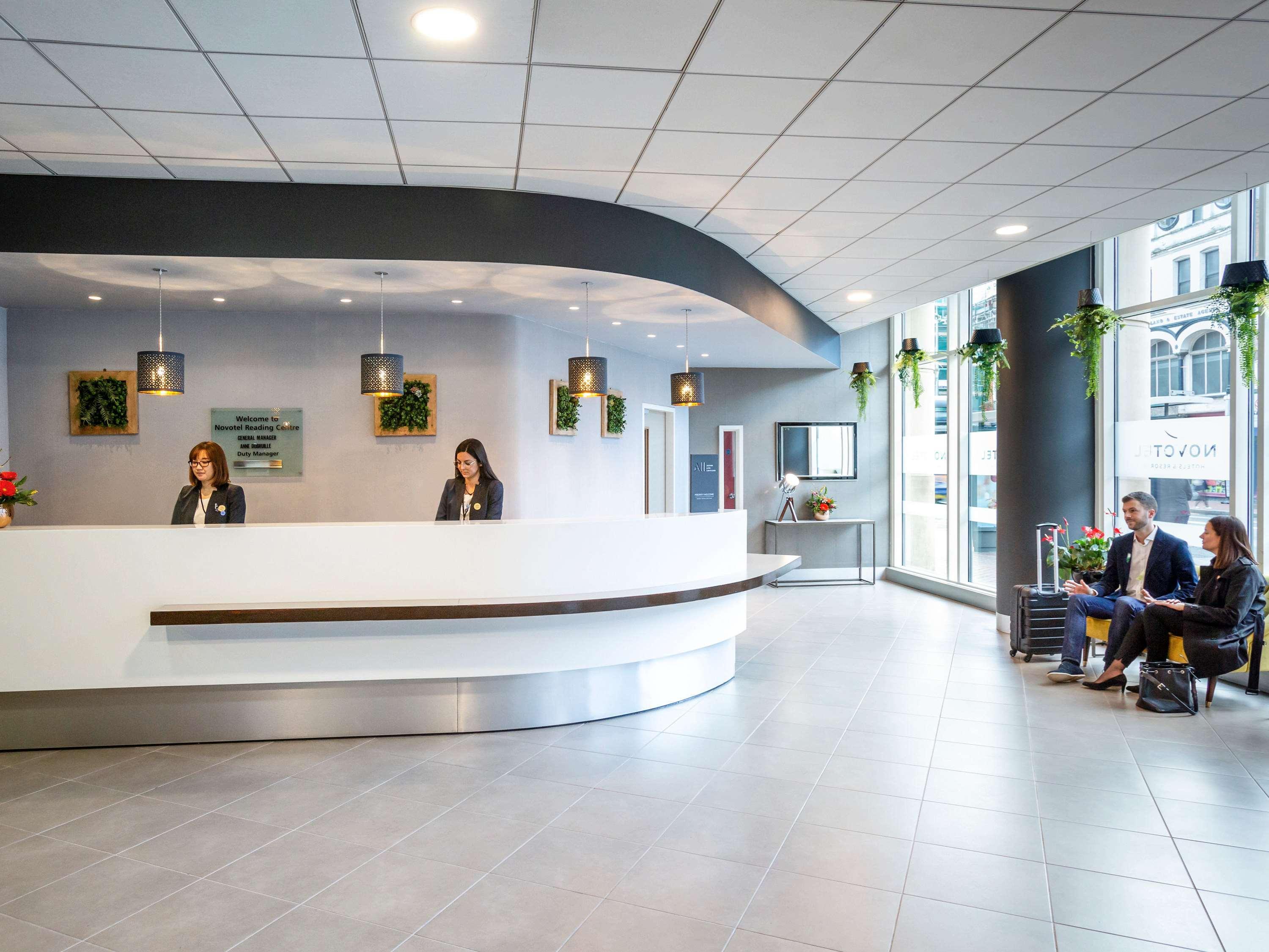 Novotel Reading Centre Екстериор снимка