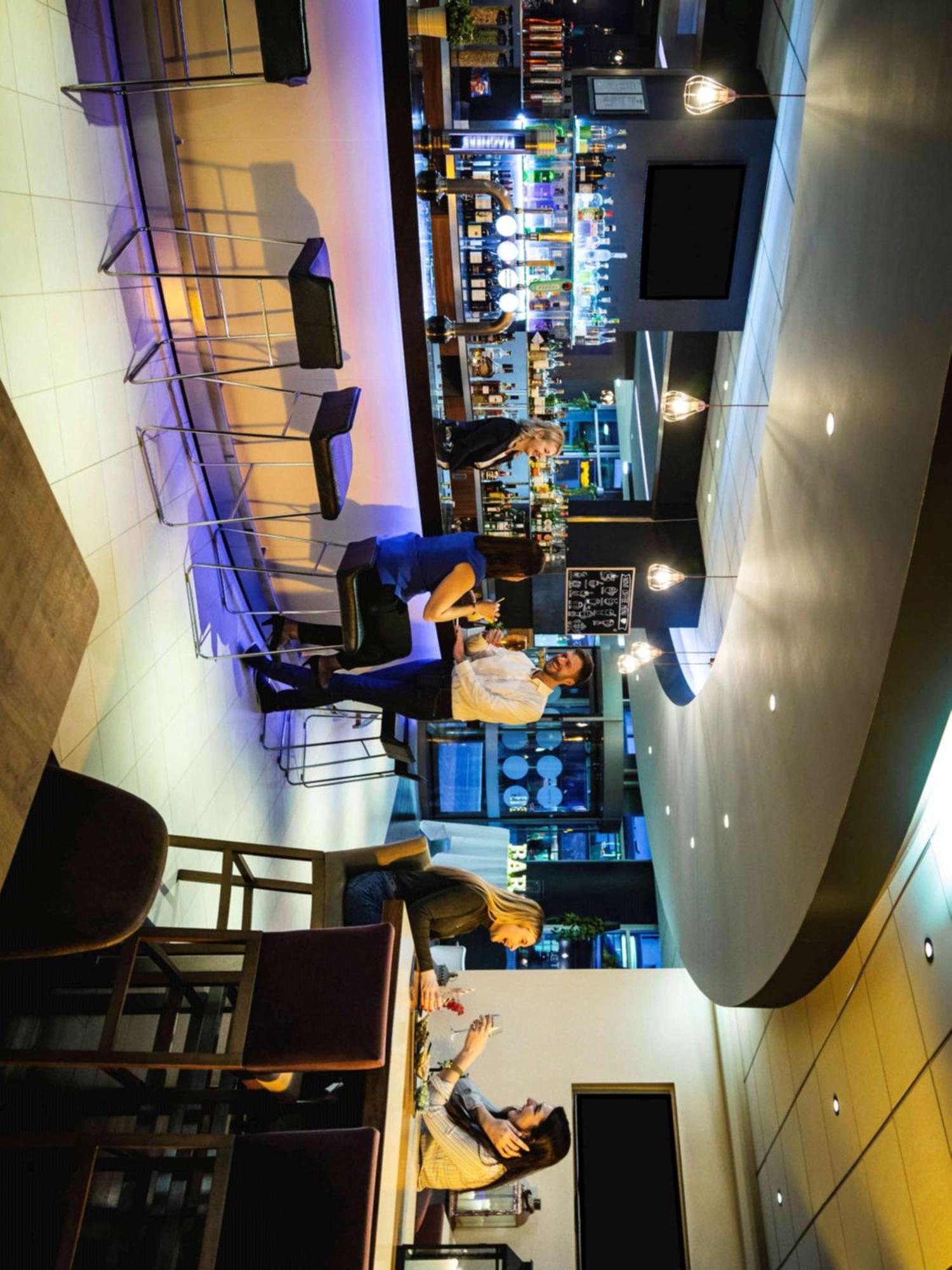 Novotel Reading Centre Екстериор снимка