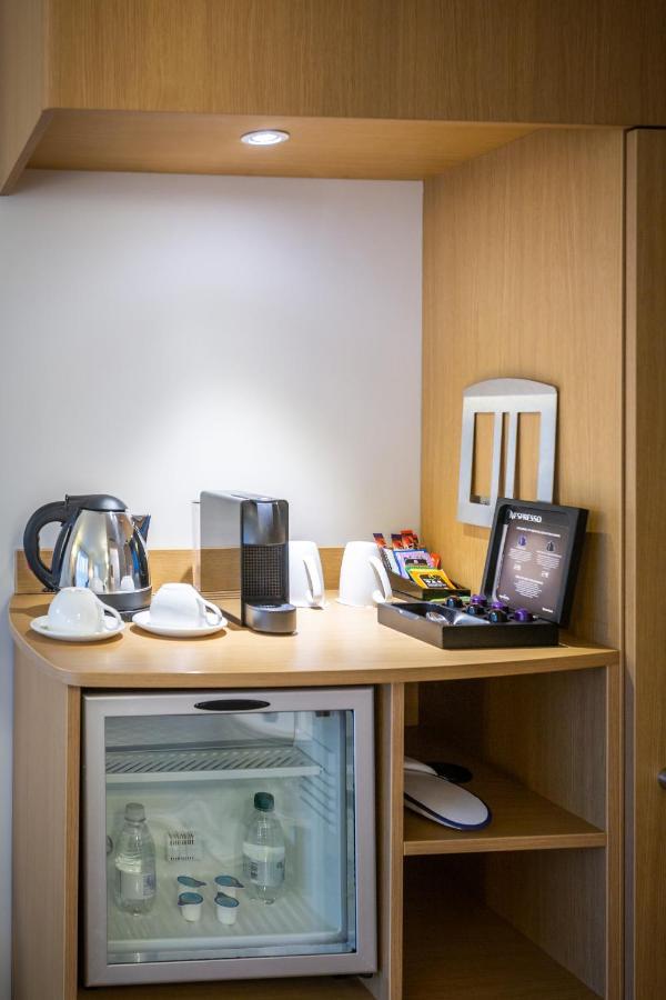 Novotel Reading Centre Екстериор снимка