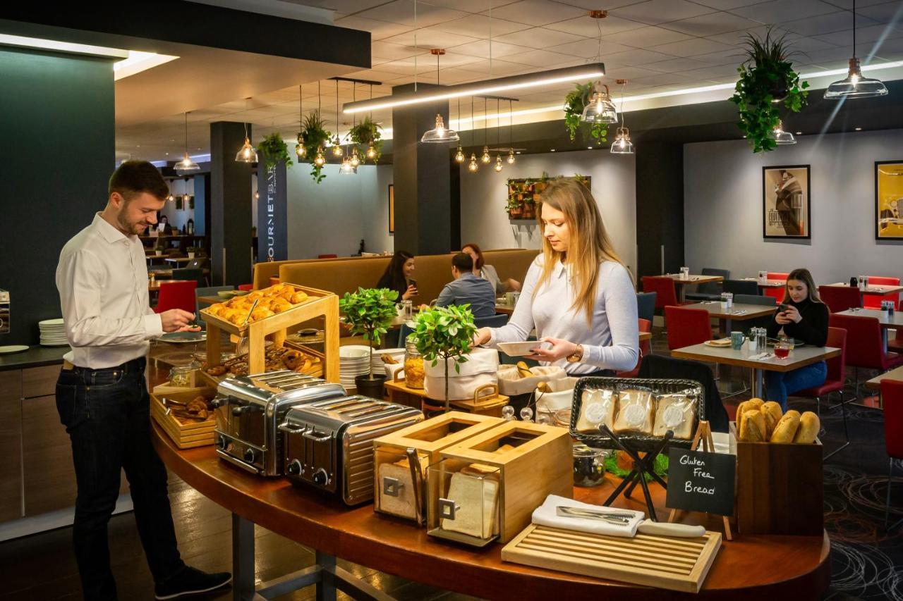 Novotel Reading Centre Екстериор снимка