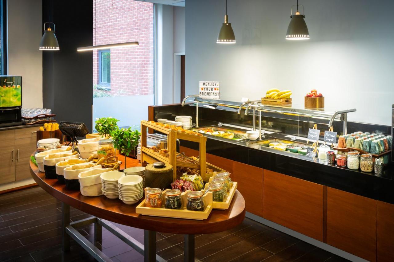 Novotel Reading Centre Екстериор снимка